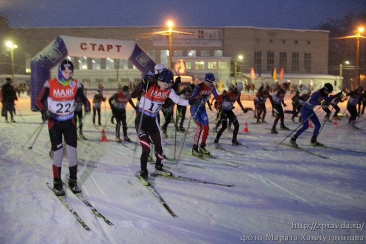 В Зеленодольске прошла лыжная гонка Звезд перед Рождеством