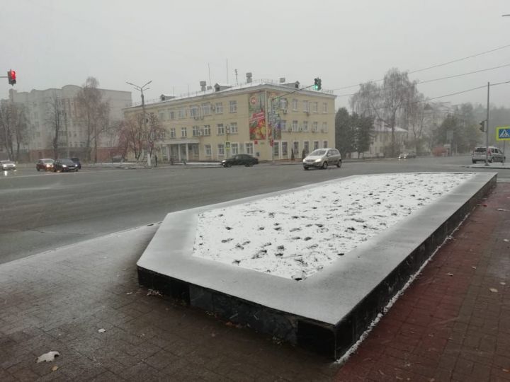 Фоторепортаж: 28 октября. Первый снег в Зеленодольске