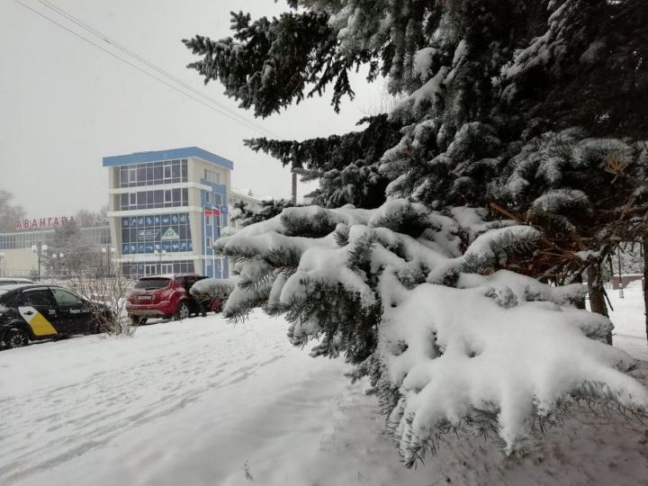 Зеленодольск. Городской пейзаж. Снег