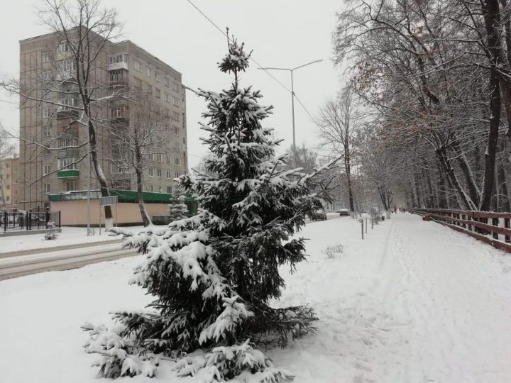 Зеленодольск. Городской пейзаж. Снег