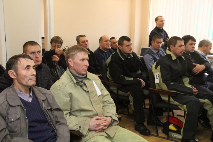 В Зеленодольске прошёл конкурс профмастерства электрогазосварщиков. Дмитрий Миронов завоевал второе место