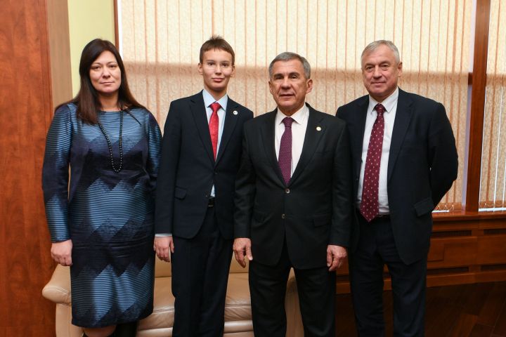Президент Татарстана исполнил мечту мальчишки из Красноярска