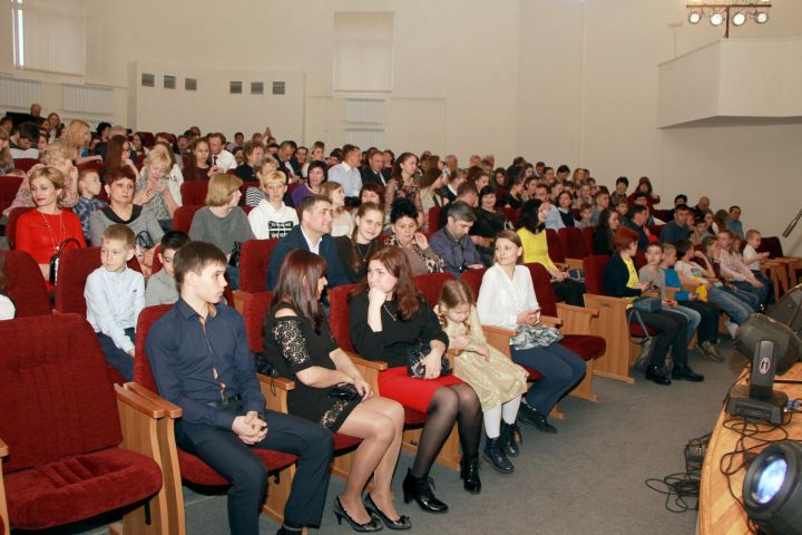 Фото: Юбилей ДЮСШ-4 отметили с размахом в Музыкальной школе