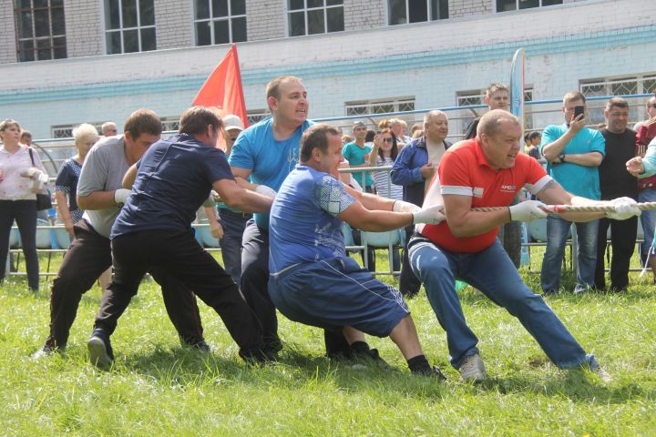 Культурно-спортивный праздник для работников АО "Позис" посвященный Дню физкультурника