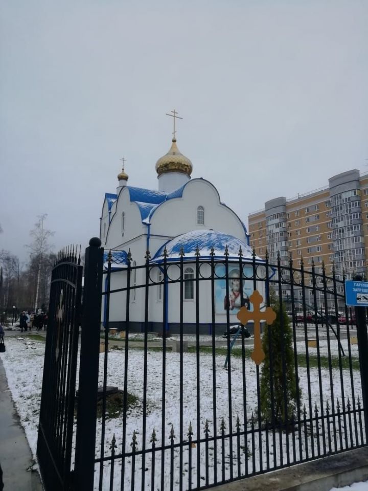 Фоторепортаж: Православные Зеленодольска отмечают день особого почитания Казанской иконы Божией Матери