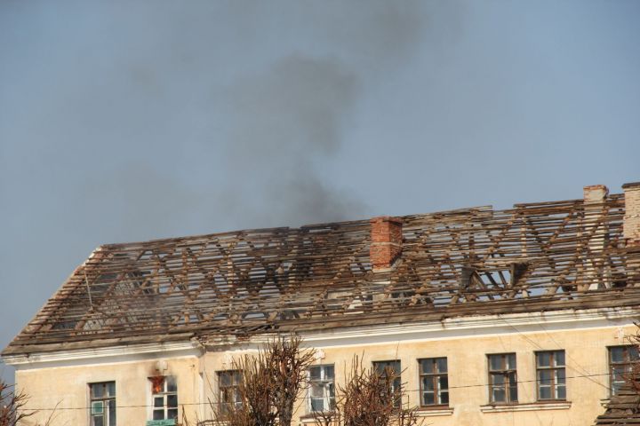 Фото: В выселенном доме №18 по ул.Гоголя произошел пожар