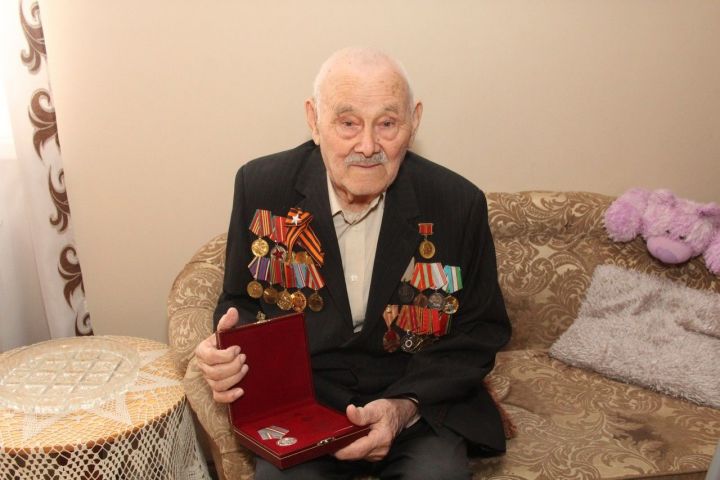 «Английский «Спитфайер» знал назубок!»: Каусар Сарваров вспоминает годы службы на Корейской войне