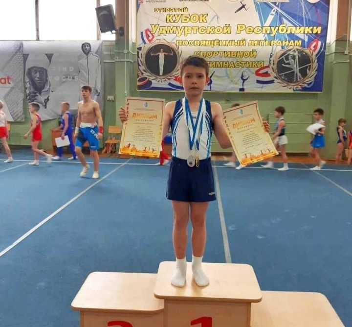Первоклассник лицея №1 стал призером Всероссийских соревнований по гимнастике