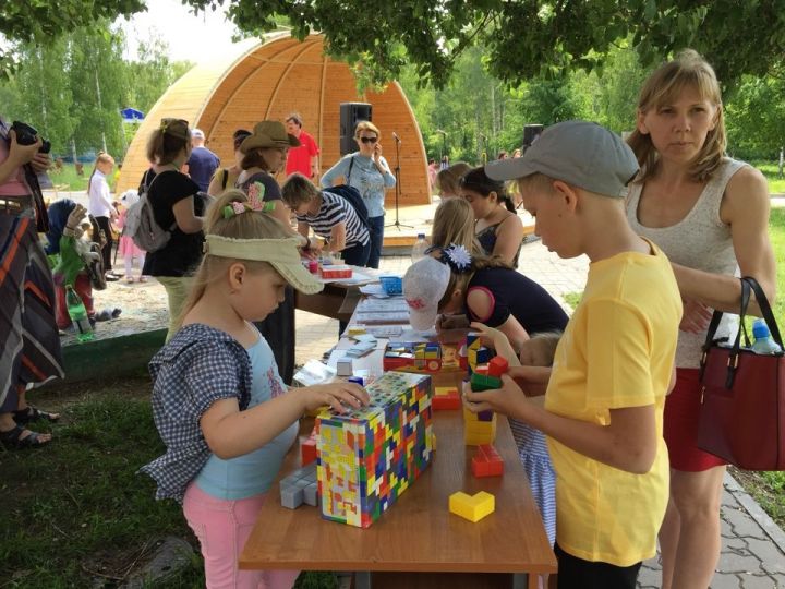 В Зеленодольске начался праздник «Оранжевое настроение», посвященный Дню защиты детей