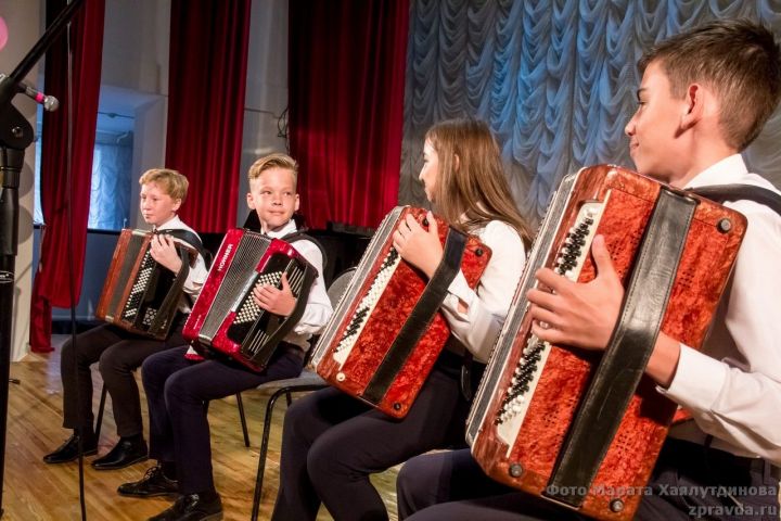 Зеленодольские музыканты отметили Выпускной-2019 в Музыкальной школе