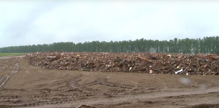 Жители бьют тревогу: В районе ЗМЗ начали складировать строительный мусор