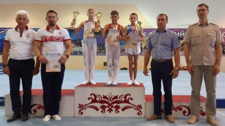 Юные зеленодольские гимнасты - абсолютные чемпионы Спартакиады учащихся России
