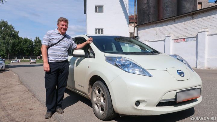 Такси от розетки: В Зеленодольске появился первый электромобиль