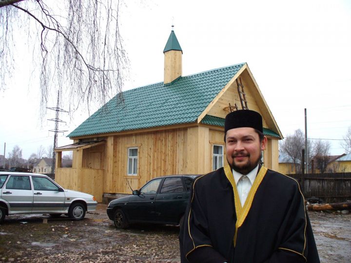 Имам-хатыб Соборной мечети Зеленодольска Ильдар-хазрат ГАТАУЛЛИН ответил на вопросы жителей Зеленодольска