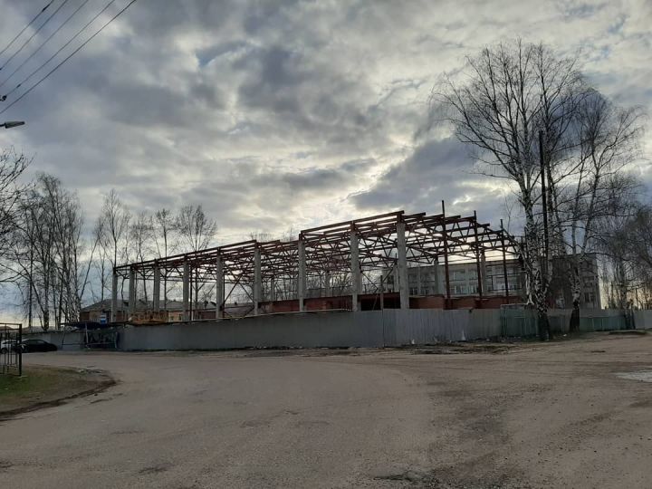 В поселке Васильево продолжается строительство универсального спортивного зала