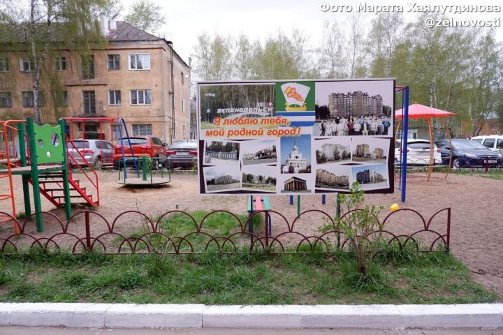В Зеленодольске под окнами блокадницы Ленинграда высадили цветы и кусты сирени