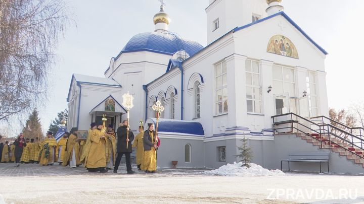В приходе апостола Андрея Первозванного открылись воскресная школа и гуманитарный центр
