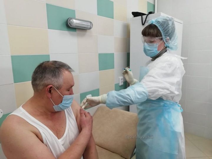 В поликлинике №4 проходит вакцинация против COVID-19