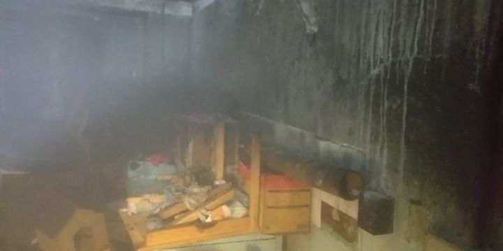 Зеленодольские огнеборцы спасли на пожаре 12 человек
