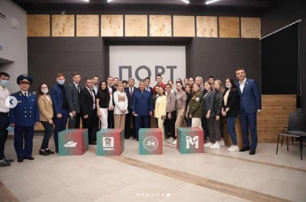 Президент Республики Татарстан посетил обновленный Молодежный центр «Порт»