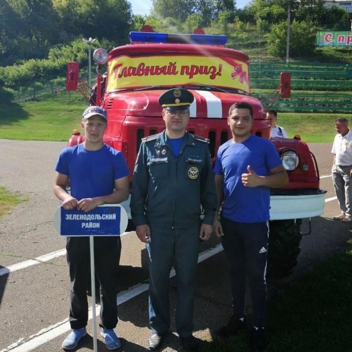 Сотрудники ПФМК вошли в 10-ку лучших команд среди добровольных пожарных дружин Татарстана
