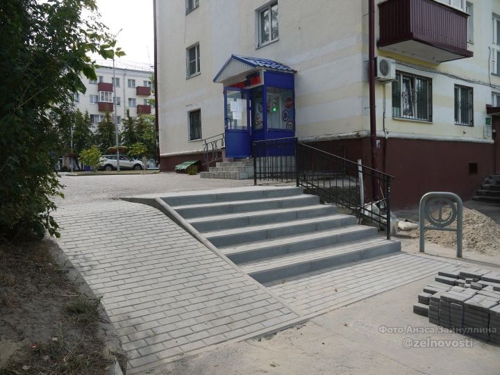 Ремонт лестницы, ведущей от ул.Ленина к городскому озеру, завершился
