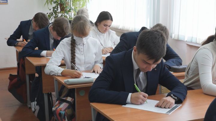 Всемирная образовательная акция по проверке грамотности «Татарча диктант» прошла в шестой раз