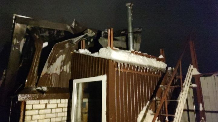 Серьезный пожар произошел в поселке Осиново