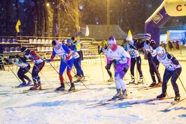 «В ночь перед Рождеством» на базе спорткомплекса «Маяк» прошла традиционная лыжная гонка «Звёздная» на призы главы ЗМР