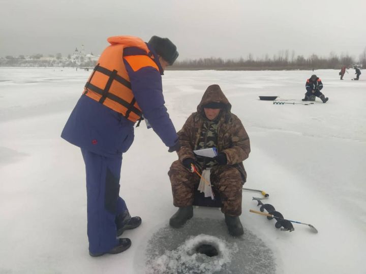 За один рейд в Зеленодольском районе на рыбаков составили 6 протоколов