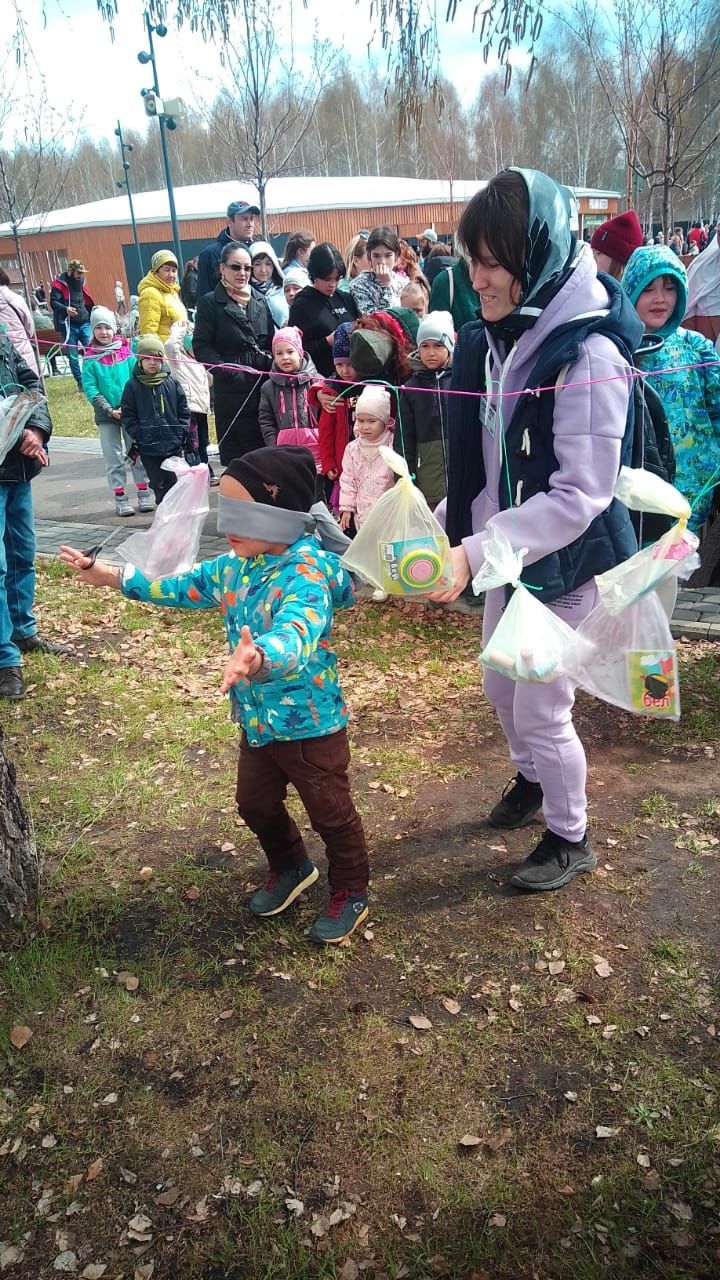 В зеленодольском парке "Березовая роща" стартовал народный праздник Ураза байрам