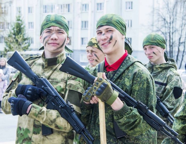 «Мы вместе! Без бергэ!» В марафоне «Za Россию» приняли участие  около двух тысяч зеленодольцев