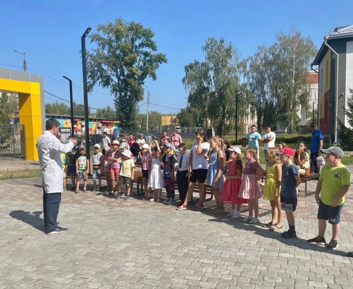 На площадке центра «ПОРТ» прошло торжественное мероприятие для первоклассников детей сотрудников ПФМК