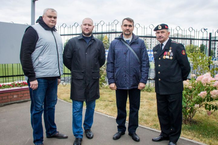 Традиционно на День города в Зеленодольске чествовали жителей и обновили Доску почёта