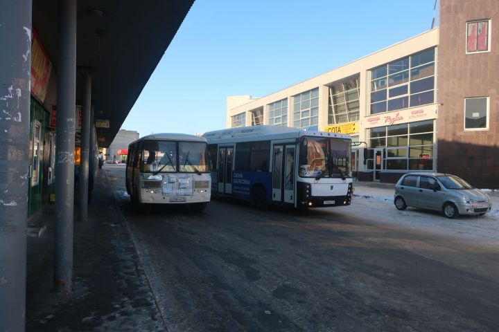 В рейд – в час пик: какие автобусы в Зеленодольске соблюдают интервал движения