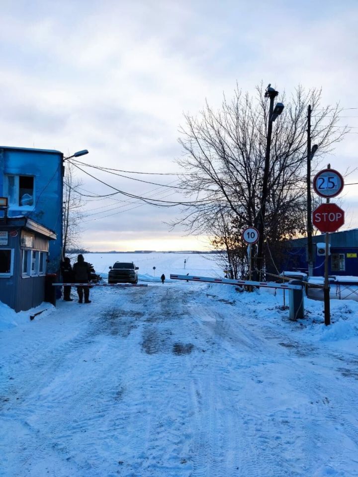 Работа ледовой переправы Зеленодольск-Нижние Вязовые приостанавливается