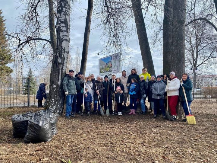 В Зеленодольске стартовал двухмесячник по санитарной очистке и благоустройству территории города