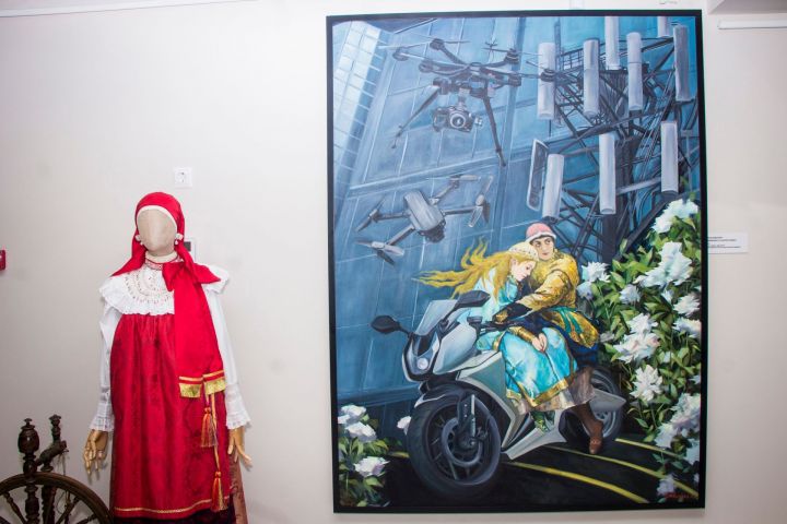 Выставка «Артефакты и Гаджеты» Елены Ковылиной