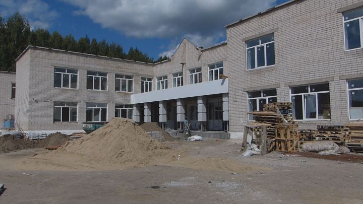 На ремонт школы в Зеленодольске потратят 125 млн рублей
