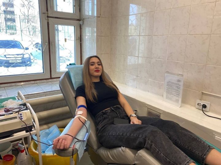 «Спасем жизнь вместе»: Студенты ЗМК присоединились к акции по сдаче донорской крови