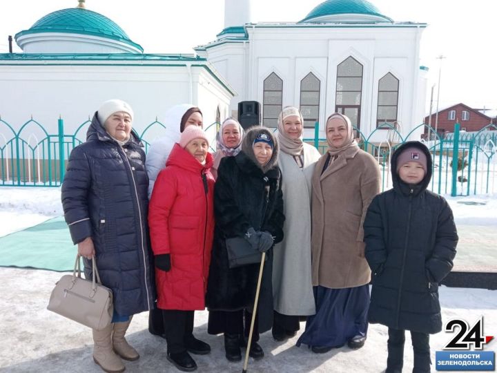 В селе Новая Тура Зеленодольского района с участием Рустама Минниханова открыли новую мечеть
