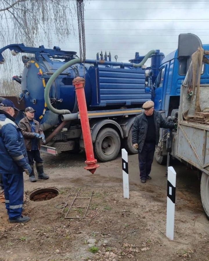 Специалисты Зеленодольского водоканала приступили к замене пожарных гидрантов