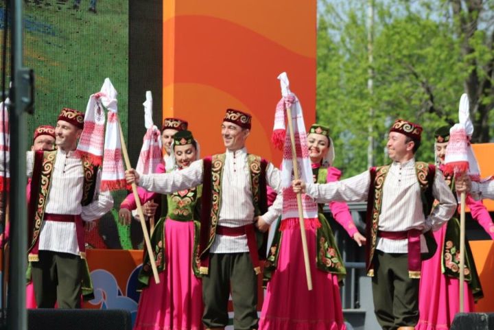 Глава Зеленодольского района Михаил Афанасьев побывал на V Южном Сабантуе в Сочи