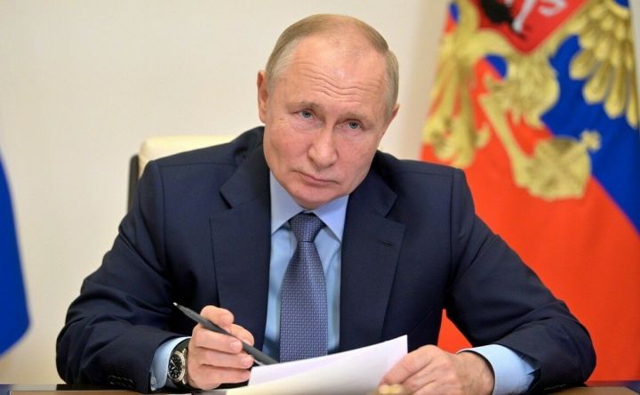 Председатель Комитета Госдумы Олег Морозов назвал инаугурацию Владимира Путина судьбоносным моментом