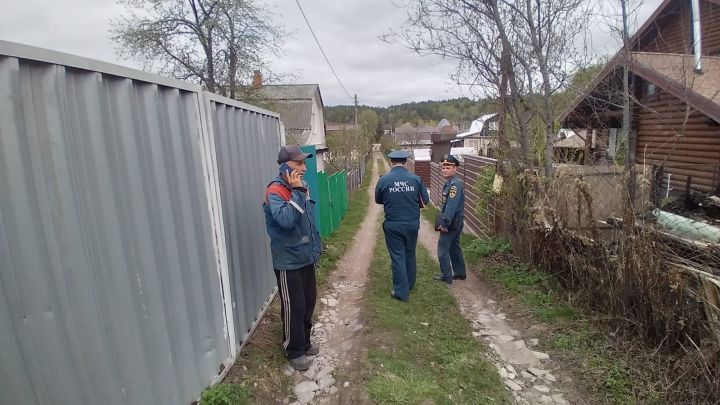 Инспекторы надзорной деятельности проводят рейды по садам