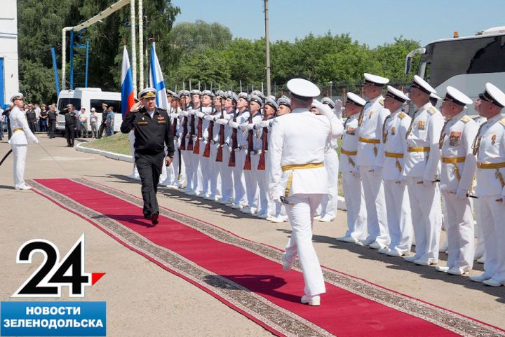 В День России в Зеленодольске спустили на воду ракетный корабль