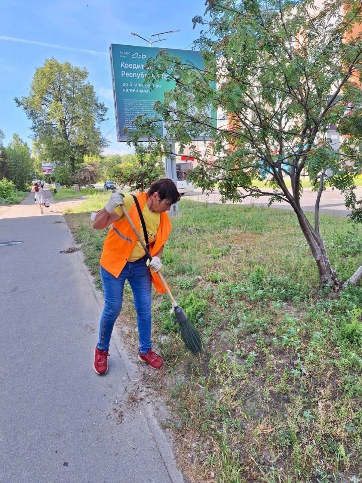 В Зеленодольске ежедневно ведутся работы по очистке города