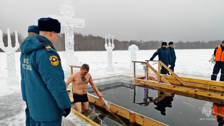 Ожидается, что в Зеленодольском районе в крещенские купели окунутся 10 тысяч человек