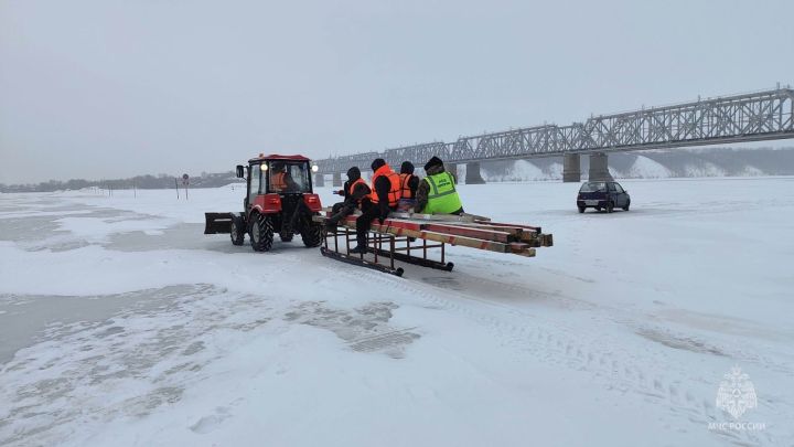 Сегодня открылась ледовая переправа Зеленодольск — Нижние Вязовые