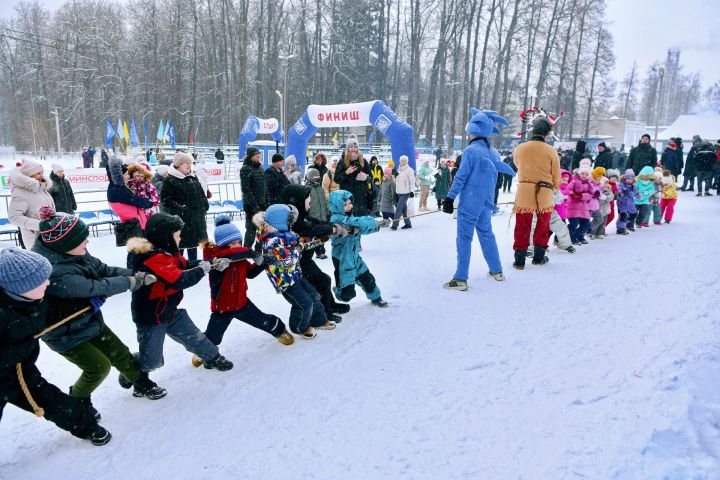 POZIS провел спортивный праздник «Серговская лыжня»